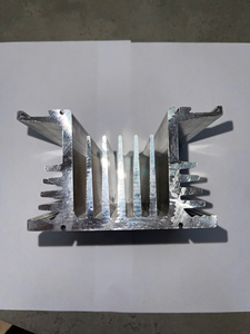 Perfil de Disipador de Calor de Aluminio Extruido Personalizado VNTECH GLOBAL OEM AL6063-T5 para Refrigeración de LED e Inversores - Product Image 4