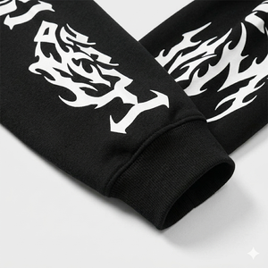 Sweat-shirt à capuche avec cornes de diable noires |   Pull-over Y2K Punk Goth Streetwear |   Imprimé tribal blanc à motifs de flammes sur les manches |   Sweat-shirt esthétique surdimensionné - Product Image 4