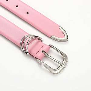 Accessoire élégant et formel pour le bureau : Ceintures en cuir avec boucle robuste pour un ajustement sûr - Product Image 3