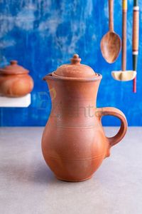 Enfriador de Agua de Barro Ecológico y Sostenible, Hecho a Mano, Dispensador de Agua de Arcilla con Enfriamiento Natural y Base para el Hogar y la Comedor - Product Image 2