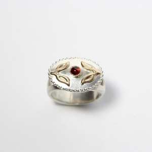 แหวนเงินแท้ 925 ดีไซน์ดอกไม้ ประดับเพชรซิคอนธรรมชาติ ชุบโรเดียม สไตล์วินเทจสำหรับผู้หญิง รุ่นใหม่ล่าสุด - Product Image 3