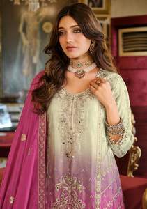 Salwar Kameez élégant en chinon imprimé numériquement avec broderies riches, tenue ethnique traditionnelle idéale pour les mariages et les occasions festives - Product Image 4