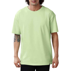 เสื้อยืดผู้ชายสีเขียวอ่อน ผ้าฝ้ายเรียบ แขนสั้น คอกลม ทรงโอเวอร์ไซส์ สวมใส่สบาย เป็นมิตรกับสิ่งแวดล้อม ระบายอากาศได้ดี น้ำหนัก 300 กรัม - Product Image 1