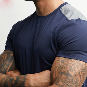 T-shirts de sport pour hommes personnalisés à col rond, en tissu jersey respirant et à séchage rapide, 100% coton, coupe classique - Product Image 6