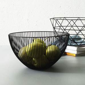 Corbeille à fruits décorative moderne en métal pour comptoir de cuisine, support à fruits en fil d'acier robuste pour fruits frais - Product Image 2