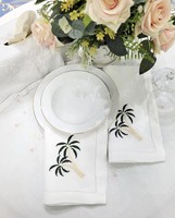 Serviette de table carrée en lin brodée personnalisée avec motif palmier, ourlet festonné, pour décoration de table, maison, mariage, fêtes