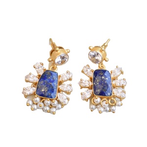 Pendientes de Perlas de Latón al por Mayor, Pendientes de Piedra Orgánica de Circonio, Latón Chapado en Rodio, Diseño Boho Chic, Alta Calidad para Exportación - Product Image 1