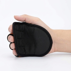 Protège-poignets réglables en néoprène noir avec fermeture auto-agrippante pour la musculation, l'haltérophilie, les soulevés de terre et les tractions – Qualité professionnelle - Product Image 4