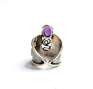 <b>Adjustable</b> Oval Amethyst Gemstone <b>Ring</b> 925 <b>Silver</b> Luxury Unisex Fashionable Trendy Style Perfect Gift for Occasions - Product Image 3