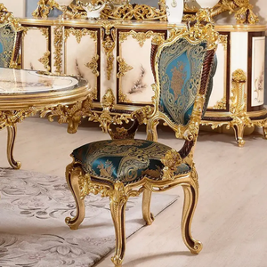 Elegante Juego de Comedor de Estilo Clásico Europeo con Mesa Ovalada de Caoba, Acabado Dorado Tallado, Muebles de Lujo para Comedor - Product Image 6