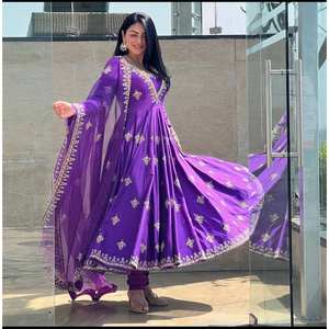 Vestidos de noche de diseñador Vestido de fiesta con Pent y Dupatta Pent elegante y Dupatta incluidos - Product Image 4