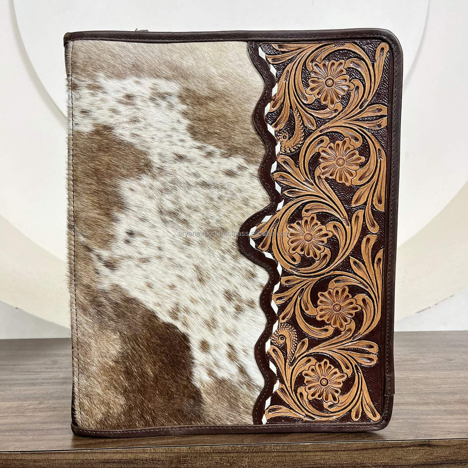 สีน้ำตาล