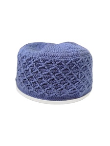 Precio de fábrica directo Gorros de oración de ganchillo para hombres musulmanes Gorro liso con parte superior Skull Kufi Precio bajo al por mayor de Bangladesh. - Product Image 4