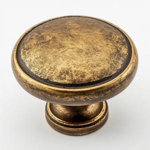 Pomo de Puerta con Acabado de Lujo y Diseño Europeo para Hoteles y Centros Comerciales, Anticorrosión, Agarre Cómodo y Apariencia Elegante - Product Image 1