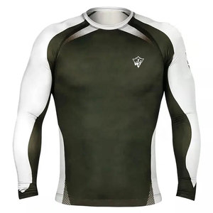Rashguard de compression haute qualité avec tissu anti-humidité, idéal pour l'entraînement en arts martiaux et les séances de gym - Product Image 1