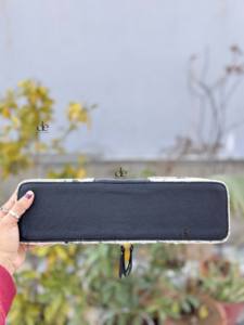 Estuche para Plancha de Pelo Resistente al Calor, de Cuero Grabado a Mano, Nuevo Diseño con Pelo Natural, Organizador Perfecto para Herramientas de Peluquería - Product Image 4