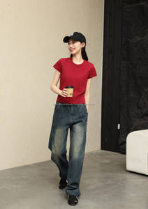 Top corto de verano ajustado para mujer, camiseta en blanco con logotipo personalizado de 230gsm, camiseta en blanco con cuello redondo, malla de alta calidad, letra transpirable, - Product Image 3