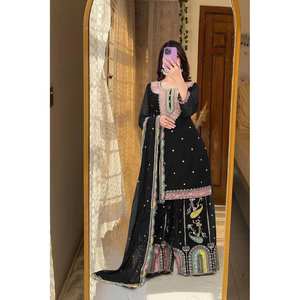 Conjunto superior e inferior de mujer de diseñador con Dupatta para ropa de fiesta - Product Image 3