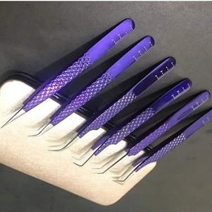 Pinzas Profesionales para Extensión de Pestañas DANTRIC IMPLANTS DG-852, Punta Lisa Morada, Acero Inoxidable de 10 mm, Duraderas - Product Image 3