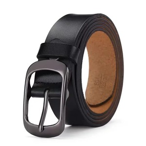 Cinturón de Cuero Casual para Hombre con Textura de Cocodrilo y Hebilla de Acero Resistente, Elegante y Duradero - Product Image 3