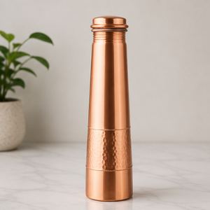 Bouteille d'eau en cuivre pur, artisanale, à base conique martelée, portable, pour voyage, design traditionnel - Product Image 1