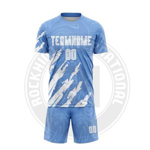 Ensemble d'uniformes de football modernes en tissu extensible durable, maillot et short pour l'entraînement, les matchs et le jeu quotidien - Product Image 1