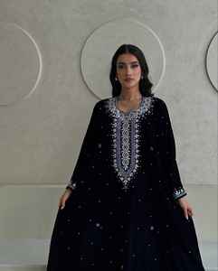 ชุดเดรสยาว 2 ชิ้น ผ้าชีฟองประดับลูกปัด สำหรับผู้หญิงมุสลิม สไตล์เรียบหรู ดูดี เหมาะสำหรับงานปาร์ตี้และงานแต่งงาน ขายส่ง - Product Image 2