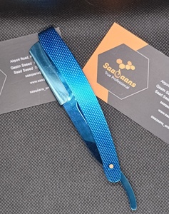 มีดโกนหนวดคุณภาพสูง Saaqaans Enterprises รุ่น SQ-0071 ใบมีดสีน้ำเงิน ด้ามจับสีน้ำเงิน ทำจากสแตนเลส น้ำหนักเบา ใช้งานง่าย - Product Image 4
