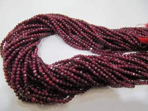 Cuentas de Corindón Rubí Natural en Forma de Rondelle de 2.5mm Microfacetadas, Vendidas por Hilo de 13 Pulgadas de Largo - Product Image 4