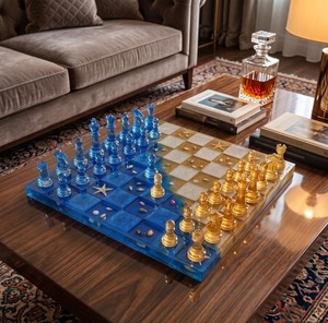 Échiquier en résine de luxe fait main, design personnalisé, jeu d'échecs, boîte à échecs, pièces de jeu, idéal pour un cadeau. - Product Image 4