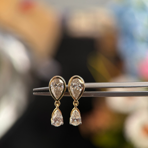 ต่างหูเพชรทรงหยดน้ำ 1.15 กะรัต และ 0.75 กะรัต รับรองโดย IGI ทอง 14K เครื่องประดับเจ้าสาว - Product Image 5