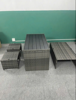 Vente directe usine : Ensemble de mobilier de jardin moderne pour repas, table et chaises anti-UV, couleurs personnalisables, en rotin tressé Jamaïque pour parc