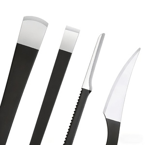 Kit de manucure et pédicure avec coupe-ongles, pince à cuticules, repousse-cuticules, éliminateur de peaux mortes, lime à ongles, kits de pédicure, soins des pieds - Product Image 2