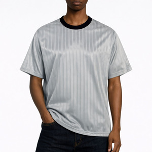 T-shirts personnalisés pour hommes en polyester texturé à rayures, fabrication OEM, marque privée, séchage rapide, vêtements de sport décontractés - Product Image 1