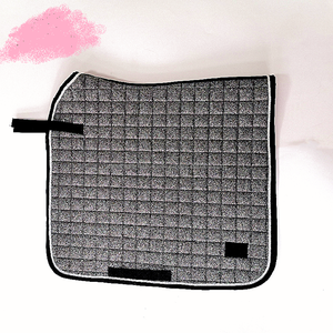 Tapis de selle de cheval en tissu étincelant avec accessoire équin confortable à paillettes de cristal à des prix raisonnables - Product Image 4
