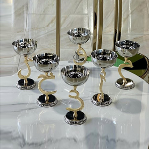 Juego de tazones de metal para postres y helados con caligrafía árabe de lujo, dorado y plateado, pulido a mano, vajilla para bodas, catering y hoteles. - Product Image 1