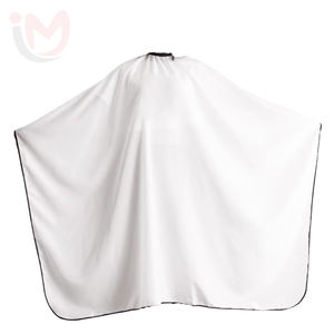IMANS ENTERPRISES Capa de Barbero Blanca de Poliéster Resistente al Agua con Logotipo Impreso - Product Image 1