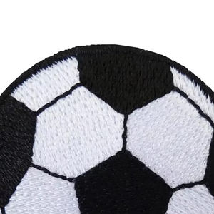 Patchs brodés tendance pour équipes sportives, logo DIY, en PVC thermocollant en forme de cœur pour vêtements, sweats à capuche, décoration sur le thème des jeux - Product Image 5