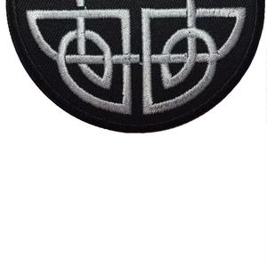 Badges brodés personnalisés de haute qualité, professionnels, à coudre, en tissu chenille écologique, en résine plastique, designs personnalisés - Product Image 6