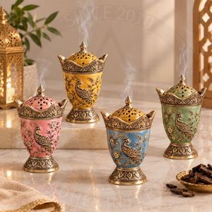 เตาเผาบัคฮูร์โลหะสีเขียวมรกตพร้อมลวดลายทองคำแบบดั้งเดิม - Product Image 2