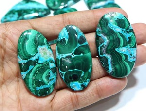 Fournisseur Grossiste de Pierres Précieuses Cabochons en Chrysolite et Malachite Naturelles, Pierres Lisses pour la Fabrication de Bijoux - Product Image 2