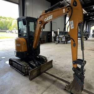 Mini-excavatrice sur chenilles d'occasion à prix abordable, modèles Case CX58C, CX55B, CX75, 5 tonnes, avec moteur EPA, et modèle Case 55 - Product Image 1