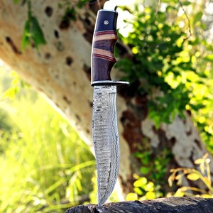 Couteau de chasse et de camping artisanal en acier Damas, lame fixe de 13 pouces, manche en bois de rose et étui en cuir, vente en gros - Product Image 2