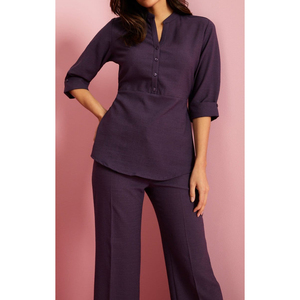 Tuniques de travail unisexes de haute qualité, professionnelles, personnalisées, en coton et polyester respirant, pour salons de beauté et spas, avec logo personnalisé - Product Image 1