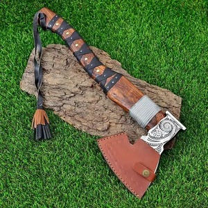 Tomahawks en acier Damas de haute qualité de Steel Craft International, manche en bois de frêne de qualité industrielle, design Damas populaire - Product Image 6