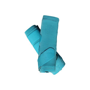 Botas de nailon color verde azulado para patas de caballo y herraduras para terapia y soporte de recuperación - Product Image 1