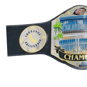 Ceinture de champion de Torrance, Californie - Ceinture commémorative personnalisable avec hommage à Shane Cummings - Objet de collection sportif haut de gamme - Product Image 3