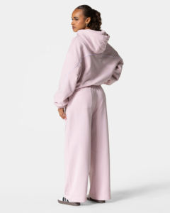 ชุดเซ็ตแทรคสูทผู้หญิง 2 ชิ้น สีชมพู ทรงโอเวอร์ไซส์ ผ้าฝ้ายคุณภาพสูง 100% เป็นมิตรต่อสิ่งแวดล้อม ล้างสีแบบแอซิดวอช พิมพ์ลาย มีฮู้ด ทรงหลวม พร้อมยางยืด - Product Image 5