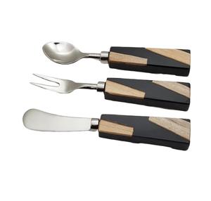 Ensemble de couverts à manche en bois, en métal, design haut de gamme et matériaux de qualité, dimensions 4x16 cm, ensemble de couverts pour mariage - Product Image 2