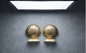 Sujetalibros Decorativos Modernos de Metal Dorado con Textura Fundida, Artículo de Decoración para Oficina y Biblioteca, Venta al por Mayor - Product Image 4